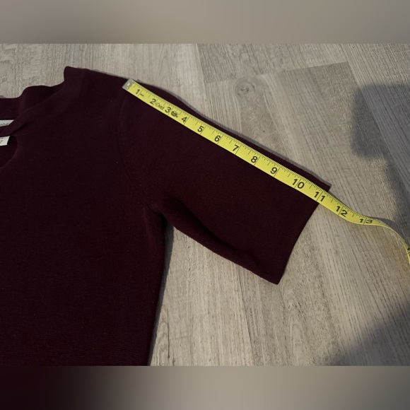 Paraphrase Maroon Knot Keyhole Career Sheath Sweater Dress. Size M. 3/4 sleeves - Picture 8 of 8
